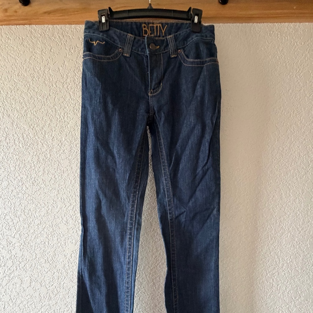 NWT Kimes Ranch Betty 2/34